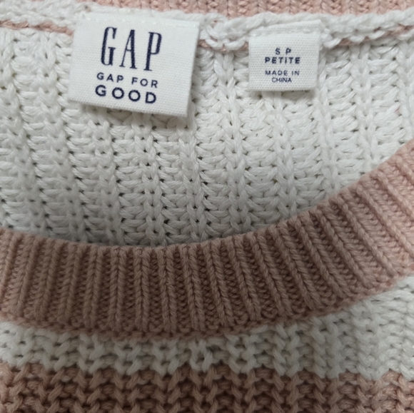 Gap sweater - Picture 2 of 2